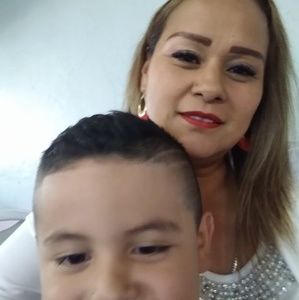 Meet your Posher, Dalia